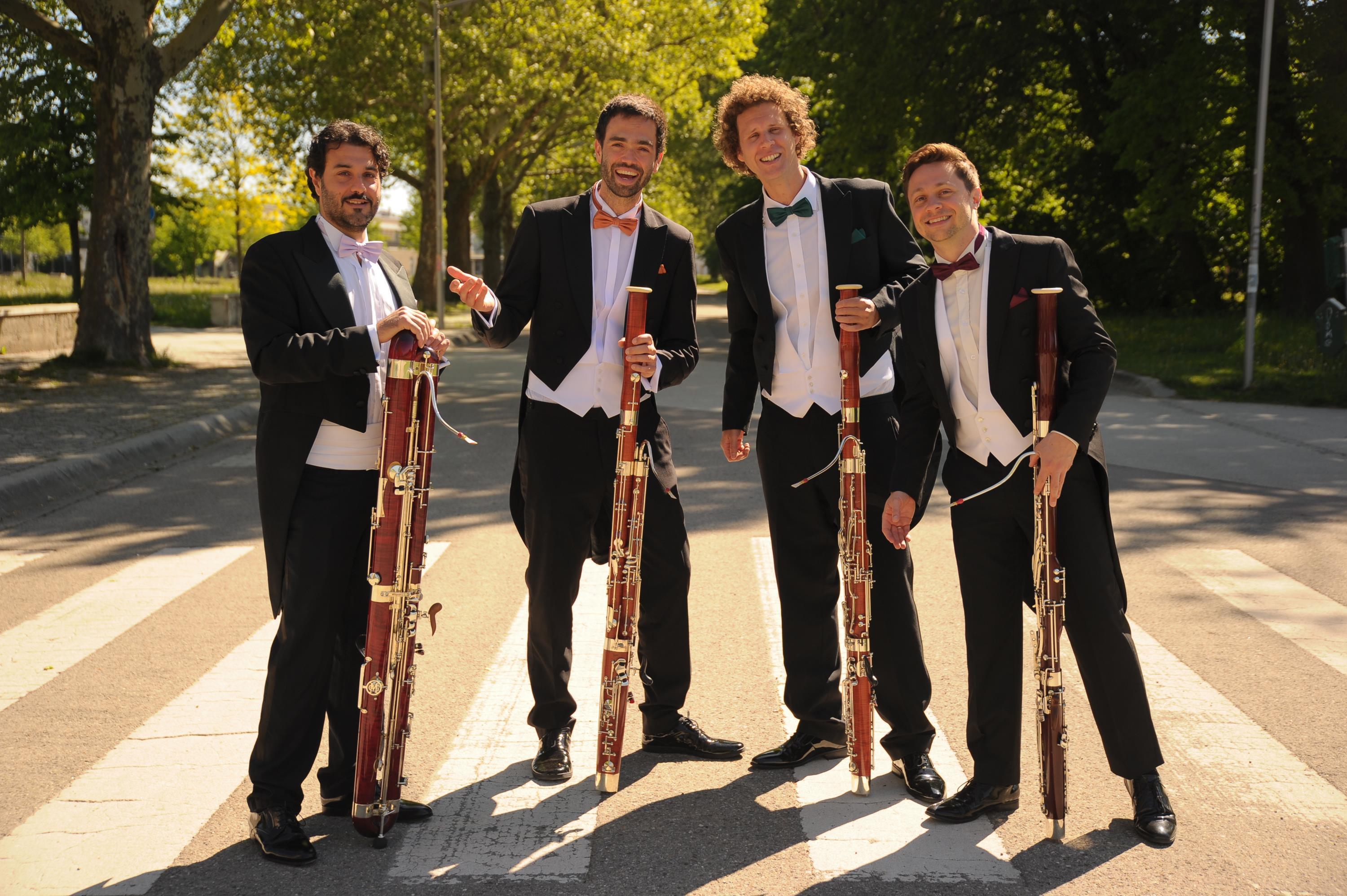 Leider haben wir keinen Alternativtext zu diesem Bild, aber wir arbeiten daran.