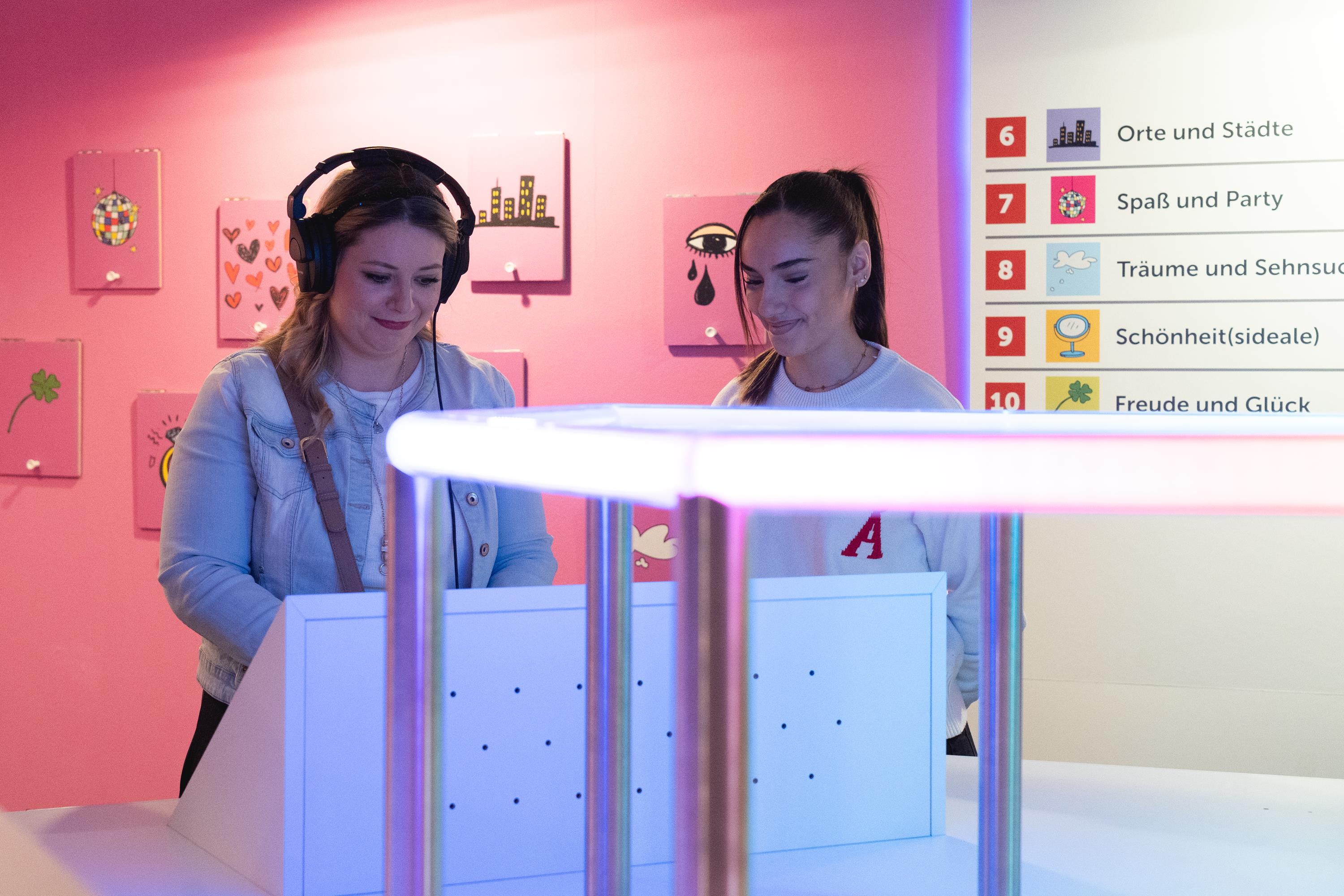 Leider haben wir keinen Alternativtext zu diesem Bild, aber wir arbeiten daran.